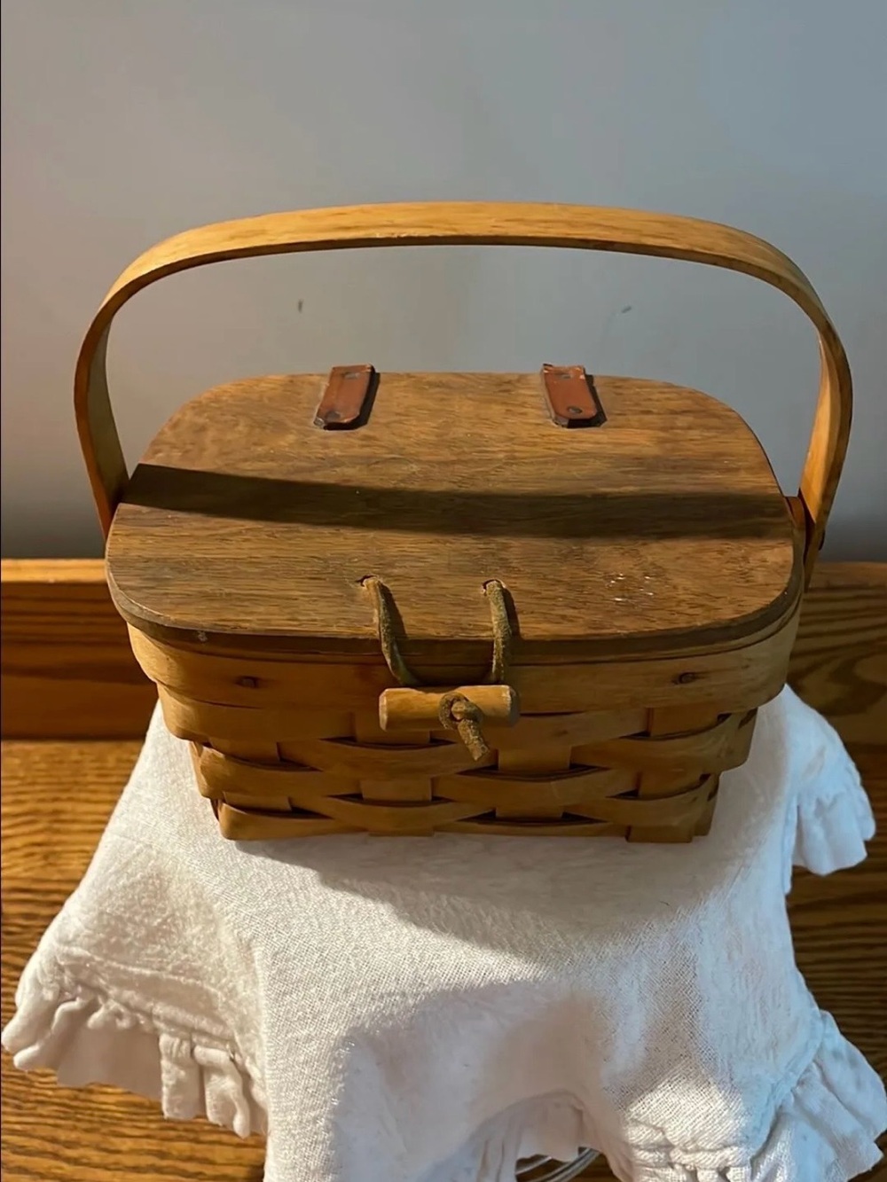 Vintage Longaberger Hinged Lid Handled Purse Basket